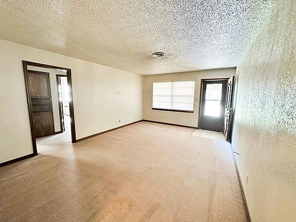 2nd image of 1611 NW Lincoln Ave