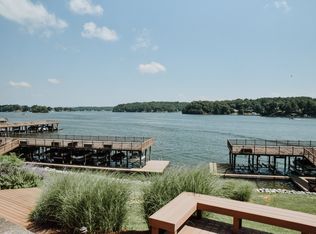 850 Gangplank Rd UNIT 305, Moneta, VA 24121