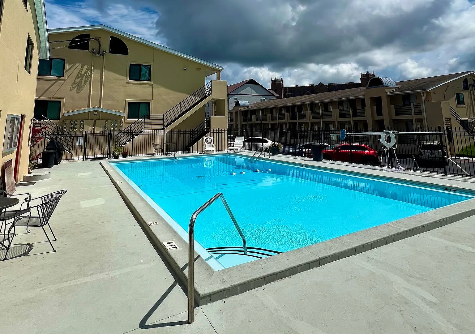 1/1 Partly Furnished Condo Unit Available Fall 2026 — Photo 3