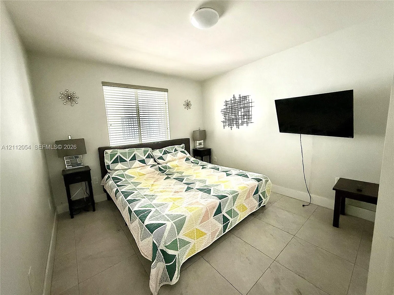 Domino Park Condo — Photo 3