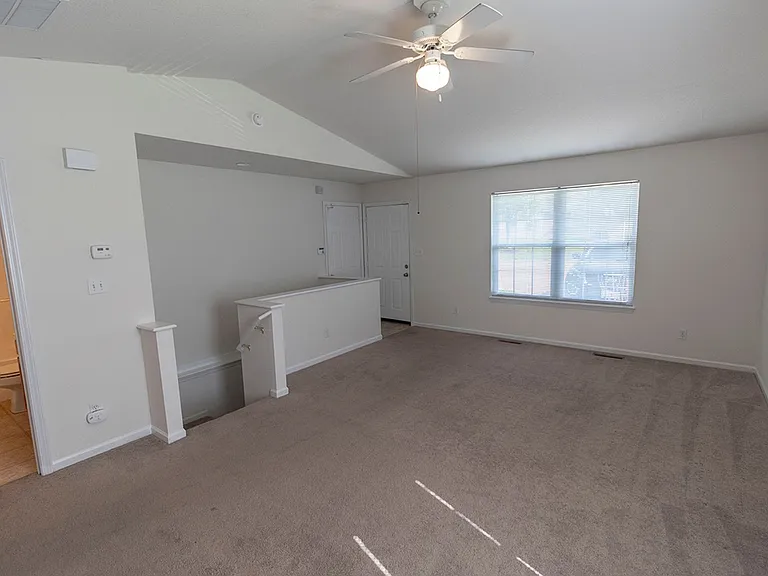 3402 Saint Charles Rd — Photo 5