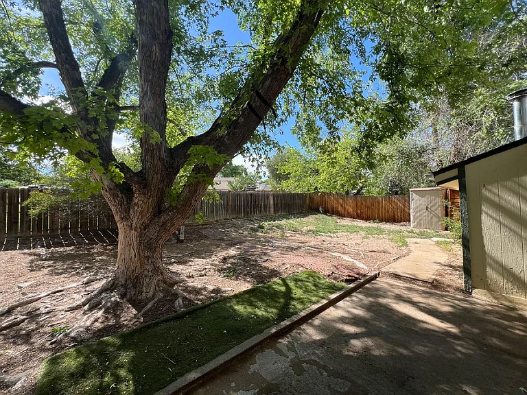 13071 Irving Ct — Photo 20