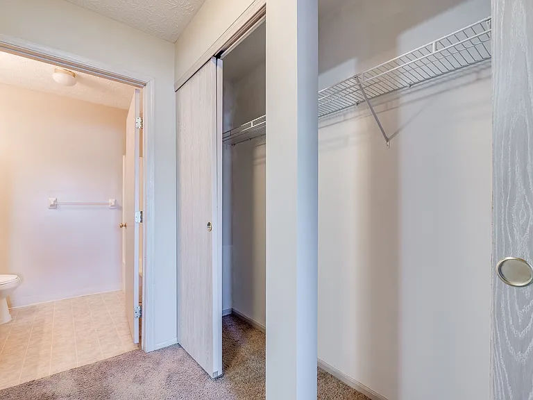 Highpoint Apartments — Photo 25
