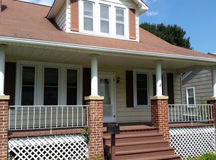 1619 Pierce St, Staunton, VA 24401