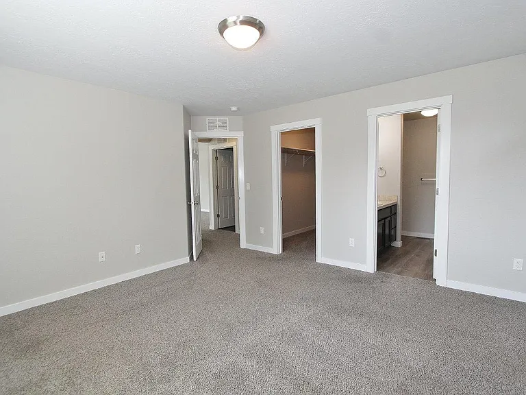 2897 W Jayton Dr — Photo 13