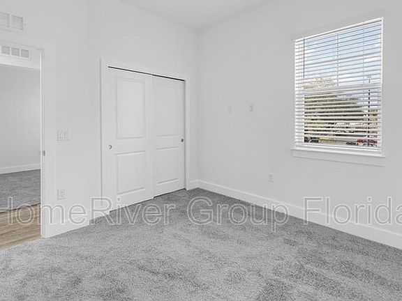 2nd image of 5205 Eggleston Ave #303