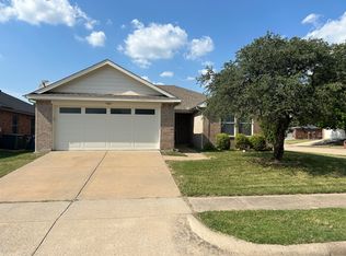 1925 Livingston Ln, Little Elm, TX 75068