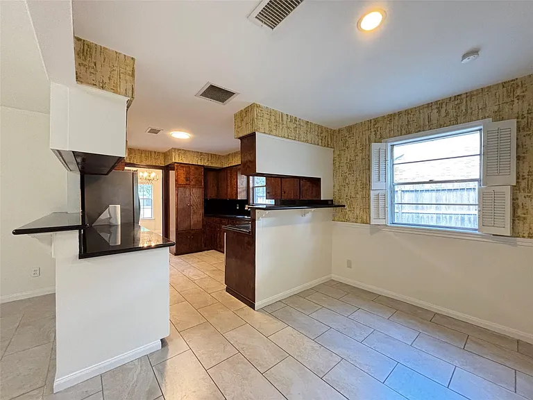 12342 Barryknoll Ln — Photo 6