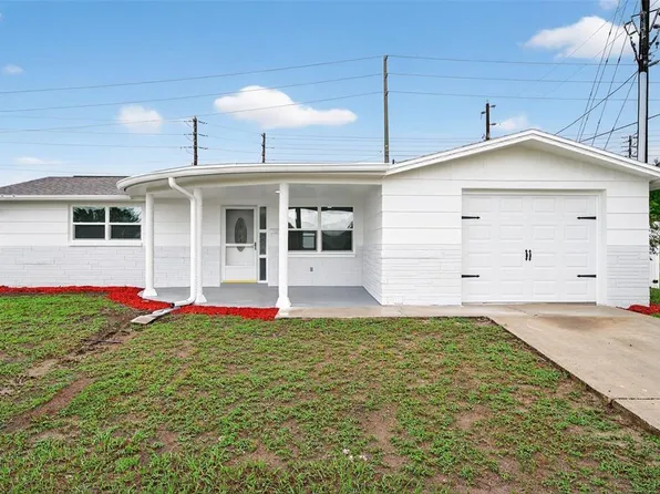 5949 1st Ave, New Port Richey, FL 34652