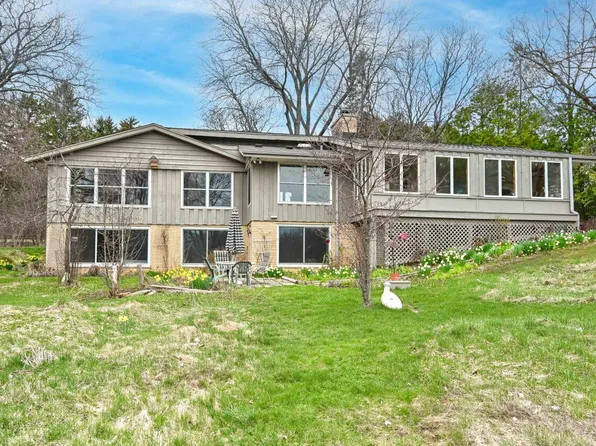 10550 North O'Connell LANE, Mequon, WI 53097