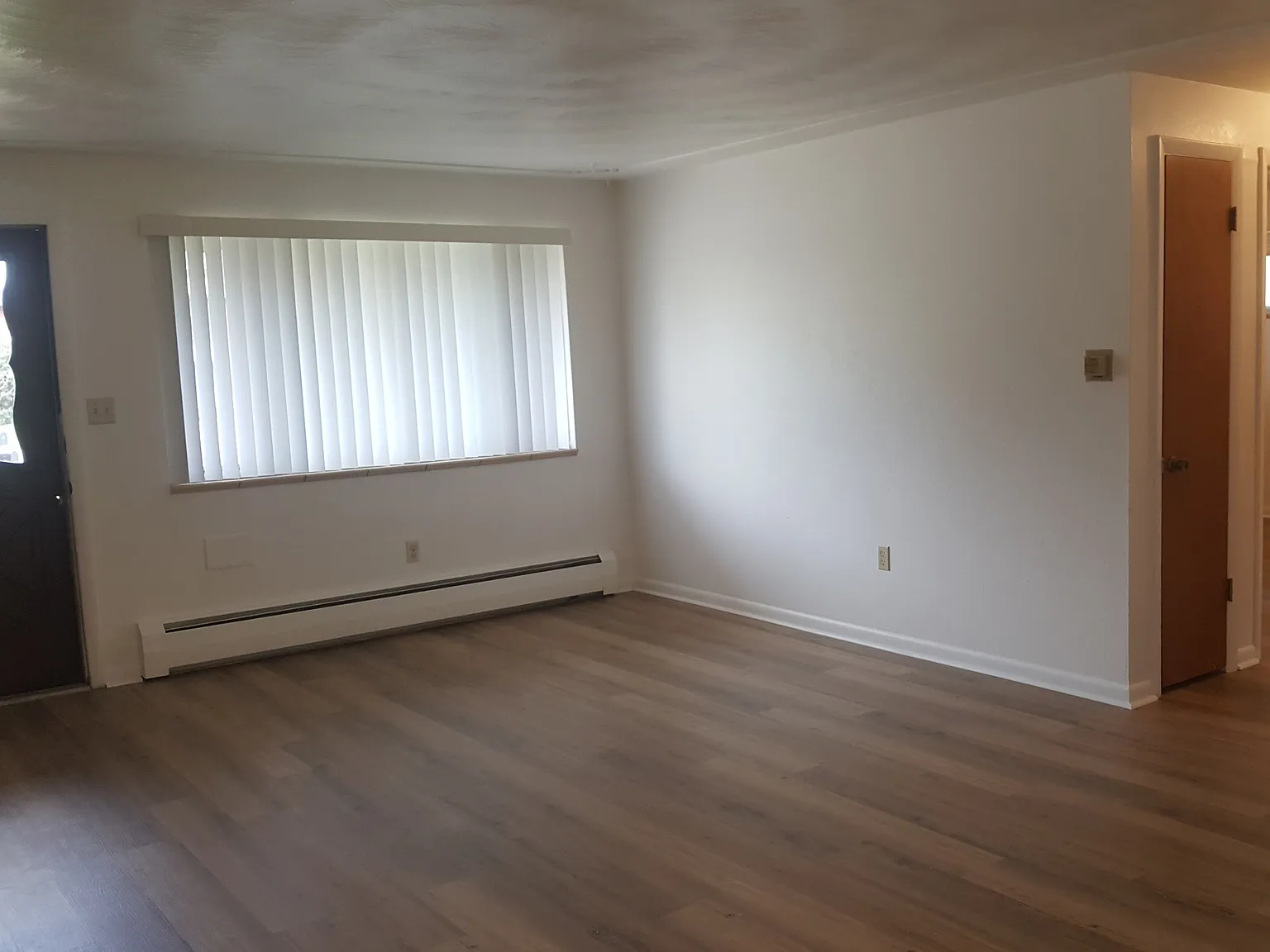2 bed, 961 sqft, $2,245 — Photo 4