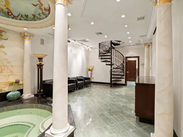 51 Romer Road image 65 of 92