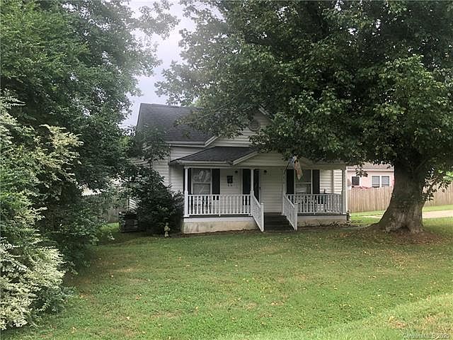 1st image of 816 E Catawba St #1