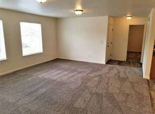 3586 E Rock Creek Rd APT 2, Eagle Mountain, UT 84005