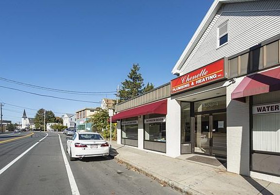 2nd image of 202-206 Washington St