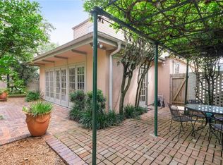 7117 Benjamin St, New Orleans, LA 70118