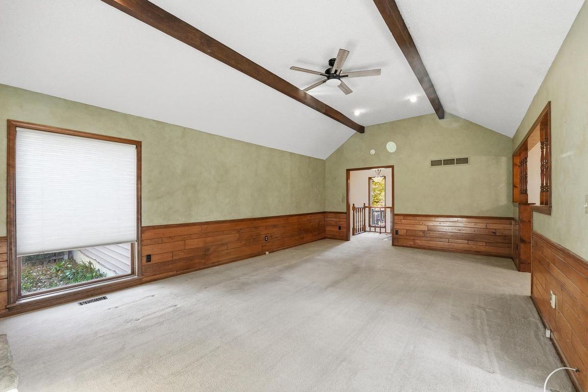 next background image