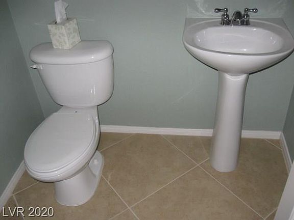 4th image of 1028 Campo Seco Ct