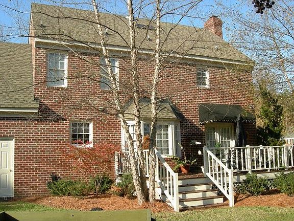 5th image of 1004 Leighton Dr