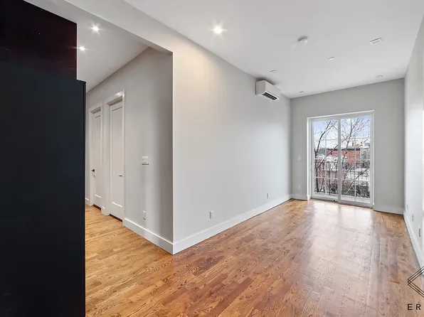 230 20th Street image 1 of 14