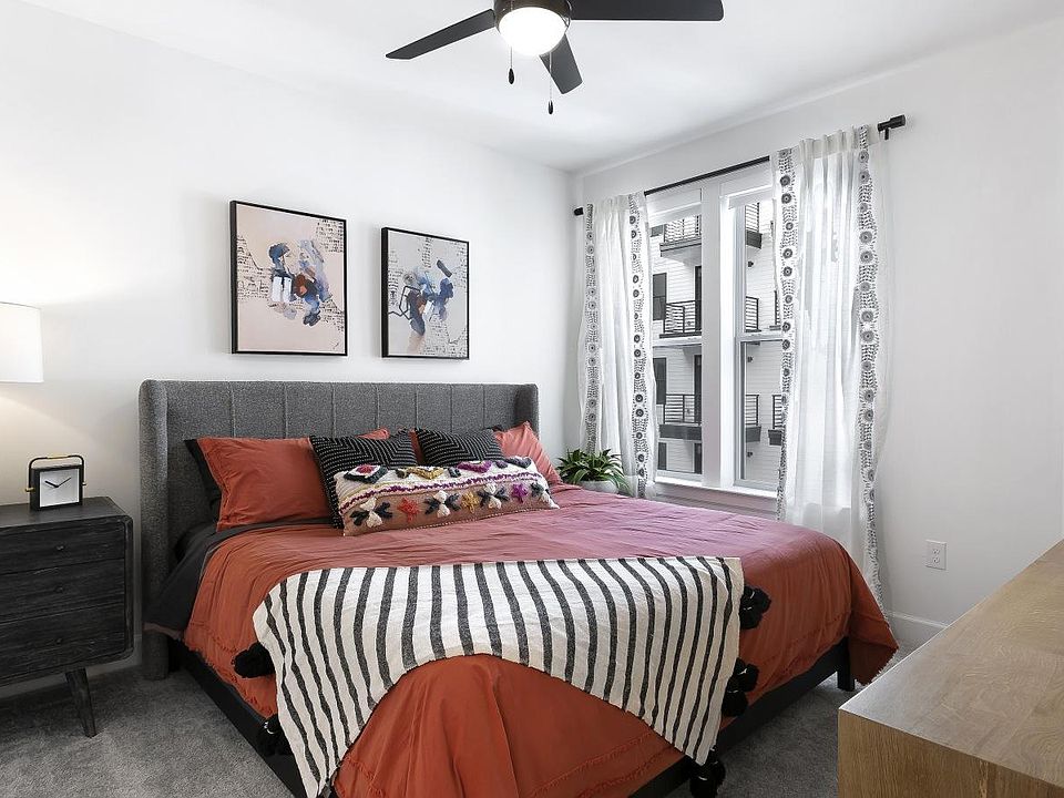 1st image of 42 Comal St #B1-2-278