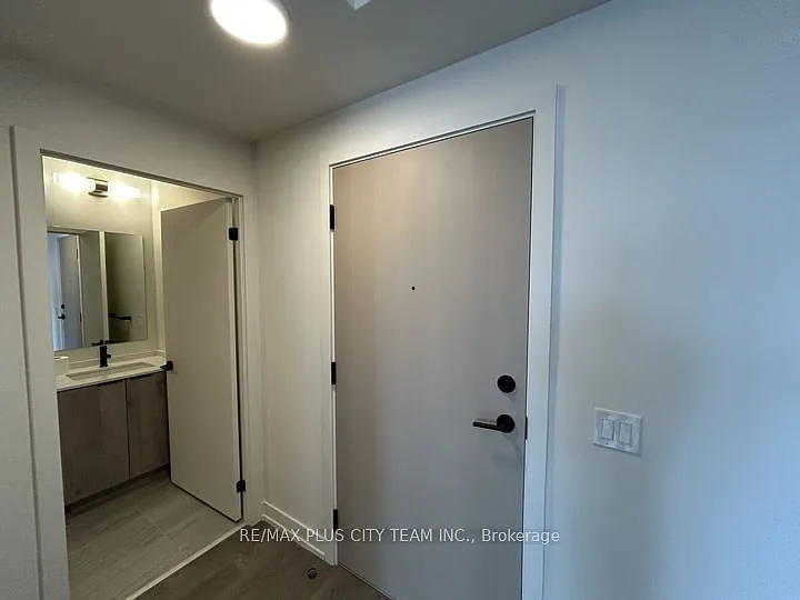 181 Sterling Rd #1109 — Photo 10