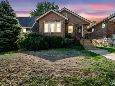 3824 Burgen Ave, Saint Louis, MO, 63116