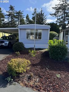 3760 Highway 101 SPACE 17, Florence, OR, 97439