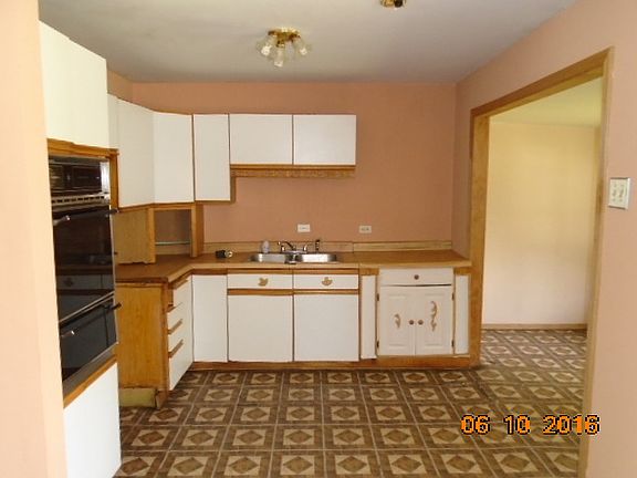 5th image of 14234 S Palmer Ave