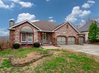 1694 S Raford Dr, Springfield, MO 65809