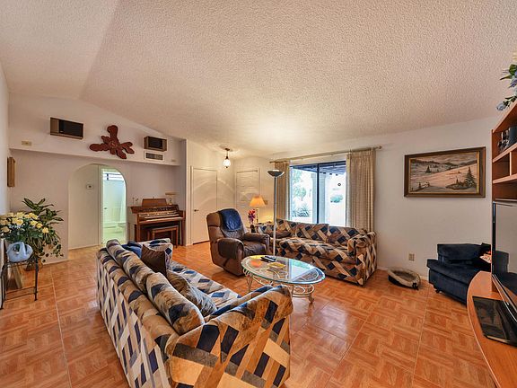 4th image of 1815 Leisure World