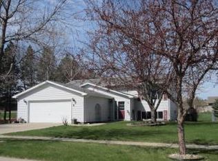 1912 Council Ridge Rd, Brookings, SD 57006