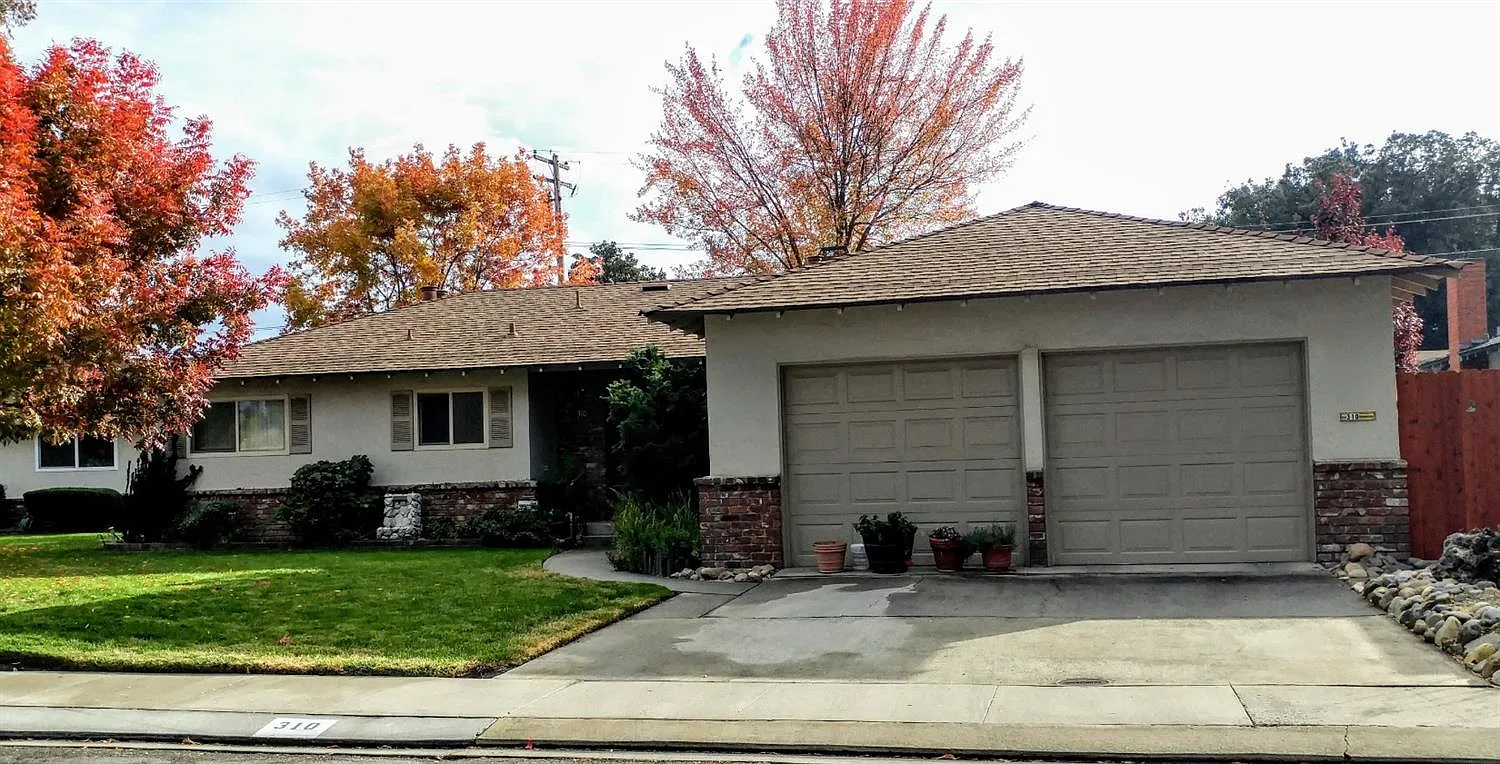 310 Sherwood Ct photo 1