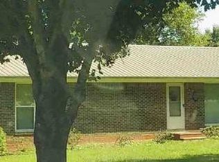 243 Main St, Huntland, TN 37345