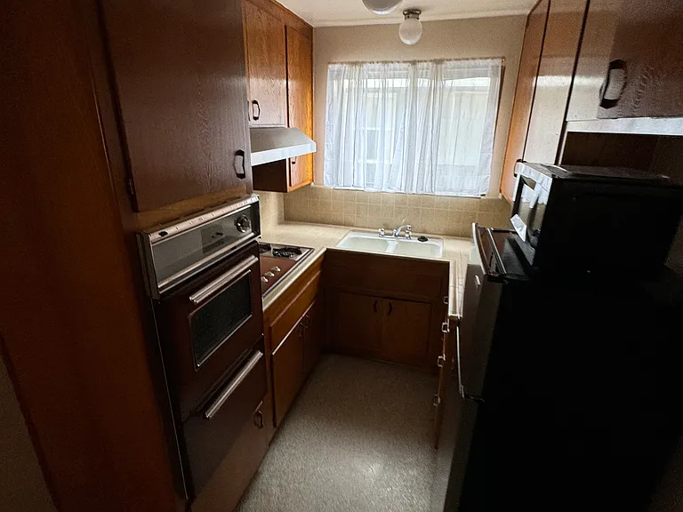 1222 N New Hampshire Ave #10 — Photo 16