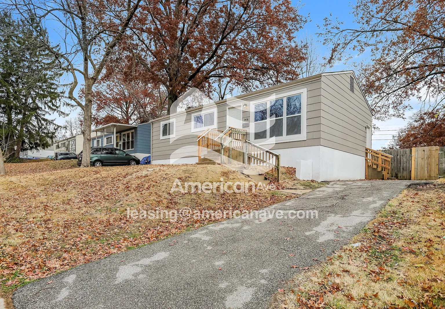 3 bed, 1.0 bath, 1000 sqft, $1,279 — Photo 2
