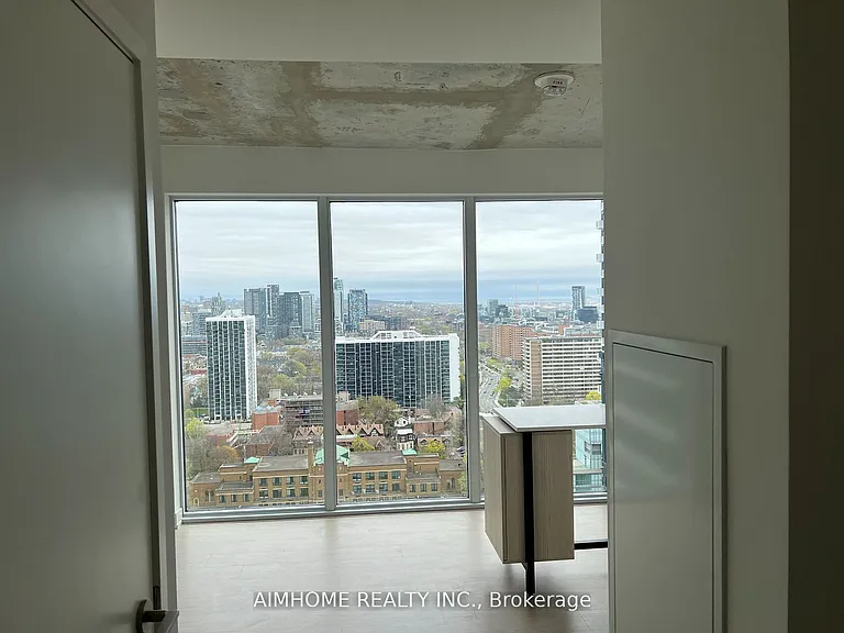 65 Mutual St #2509 — Photo 2