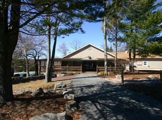 2875 Fairhaven Dr, Tobyhanna, PA 18466