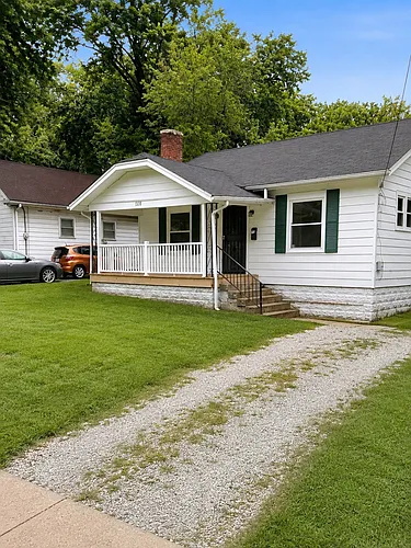1333 Haskin Ave Photo 1