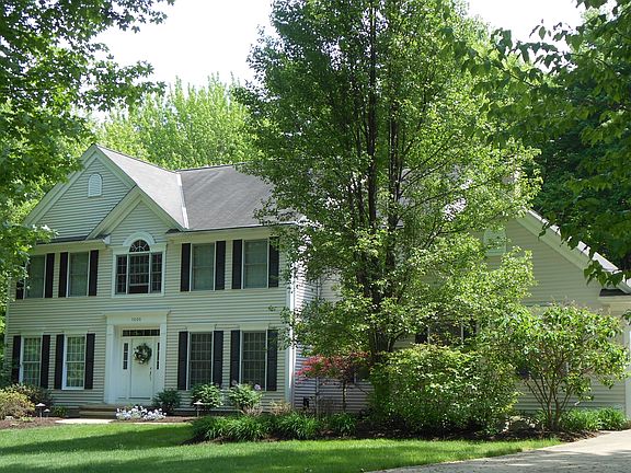 2nd image of 1005 Whisperwood Ln