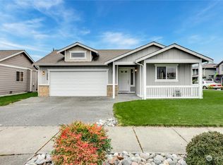 5809 121st Pl NE, Marysville, WA