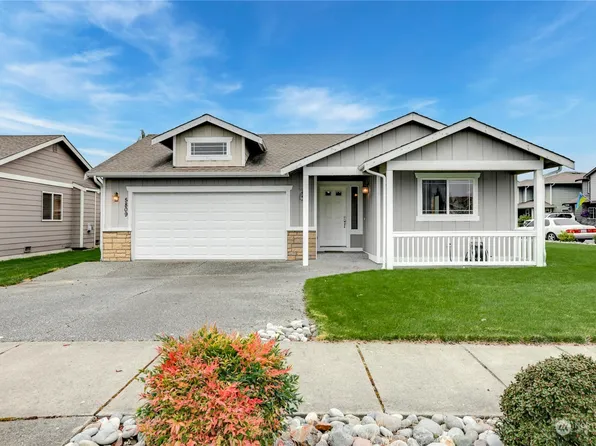 5809 121st Place NE, Marysville, WA 98271