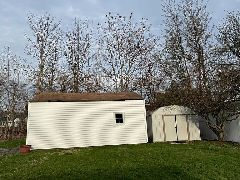 7411 Case Ave — Photo 10
