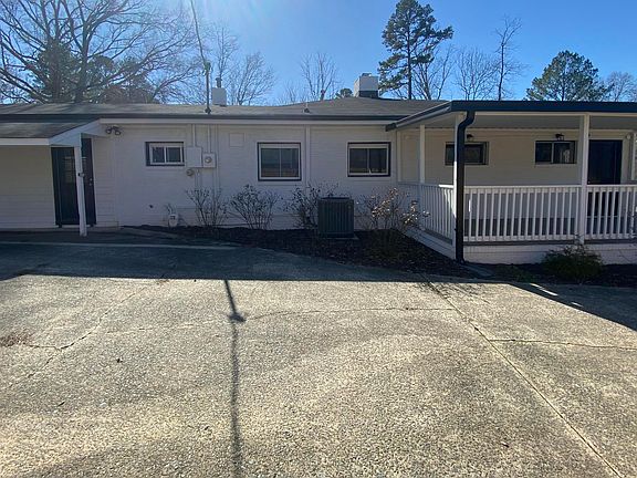 4th image of 2807 Beechwood Dr
