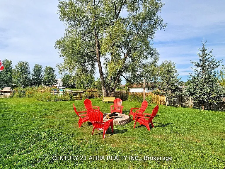 175 Riveredge Dr — Photo 23