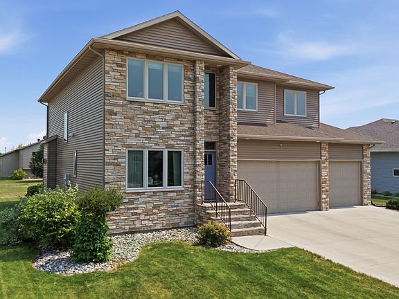 2nd image of 6282 Martens Way S