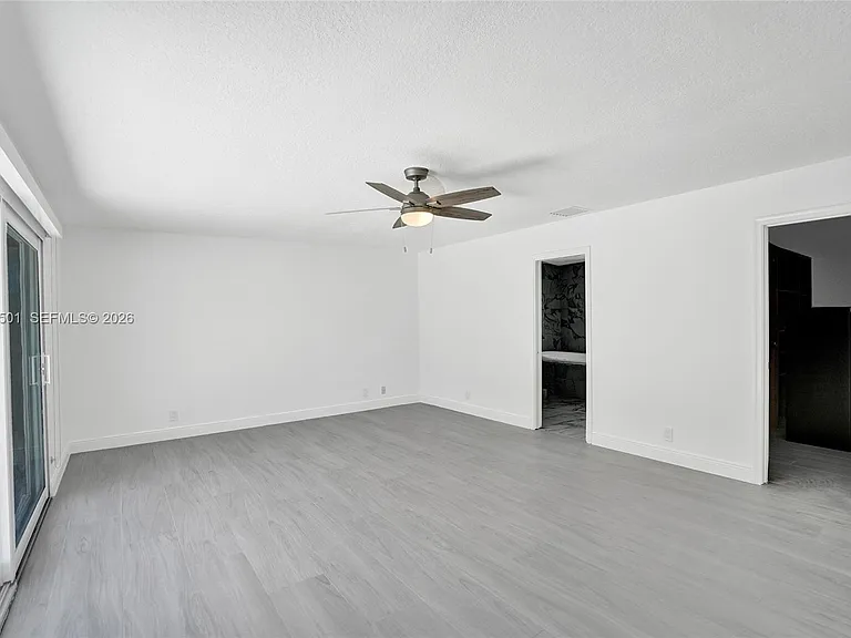4024 Frances Dr — Photo 40