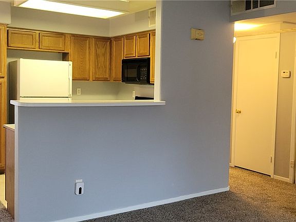 5th image of 3119 Key Largo Dr Unit 201