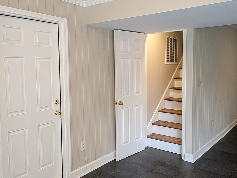 737 S Westview Dr — Photo 14