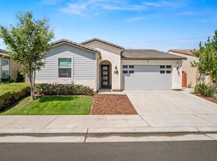 3322 Hermosa Ave, Clovis, CA 93619